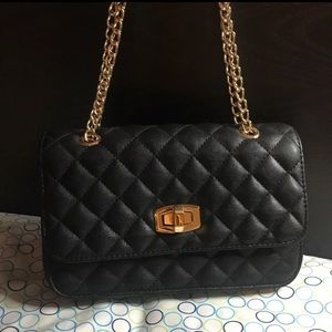 Express black quilt bag